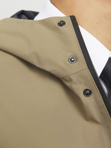 JACK & JONES Between-season jacket in Brown