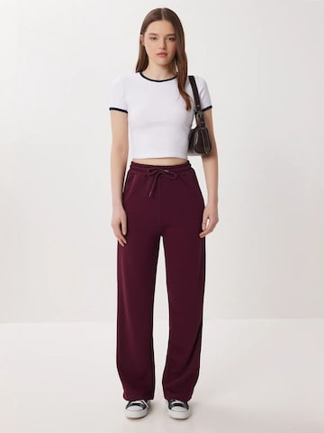 Happiness İstanbul Wide leg Sportbroek 'Jogginghose' in Lila: voorkant