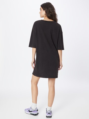 Rochie 'RAFA' de la RECC pe negru