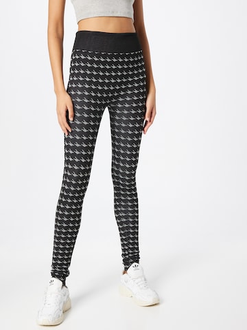 Urban Classics Skinny Leggings i sort: forside