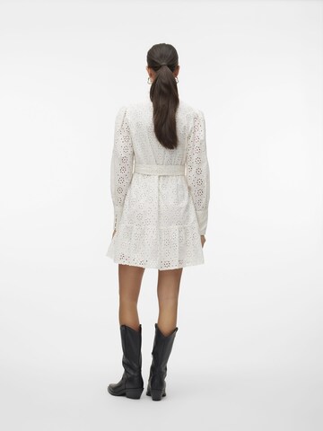 Robe 'KOALA' VERO MODA en blanc