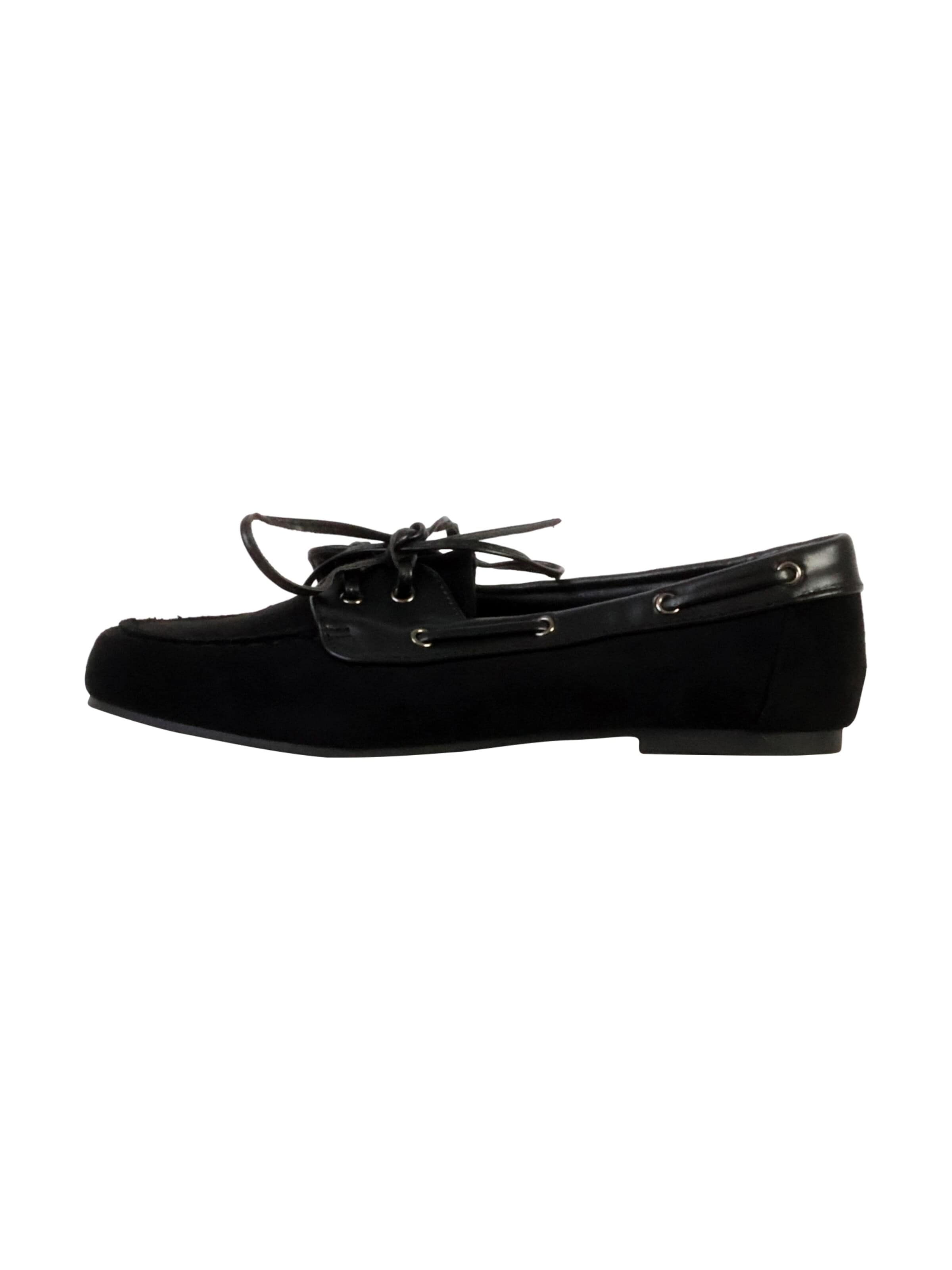 Joia Classic Flats 'Schnür-Mokassins' in Black: front