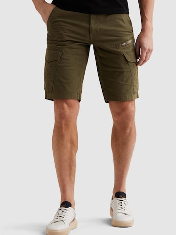 PME Legend Regular Byxa 'Nordrop regular fit cargo shorts' i grön: framsida