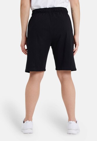 Regular Pantalon 'BERMUDA SOLID' ARENA en noir
