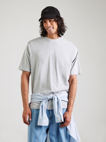 pilka NEW ERA Marškinėliai: priekis
