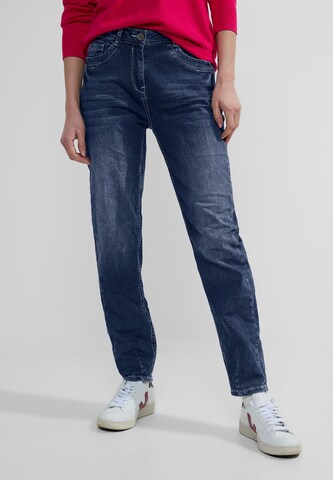 CECIL Loose fit Jeans in Blue: front