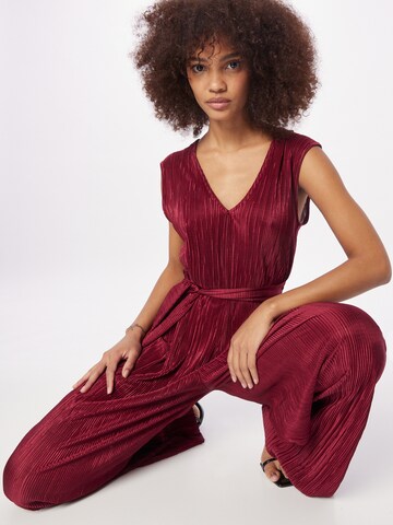 ABOUT YOU Jumpsuit 'Carolin' i rød