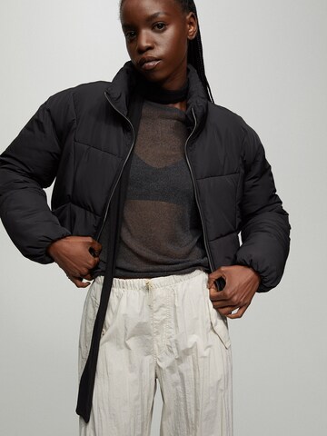 Pull&Bear Between-Season Jacket in Black: front