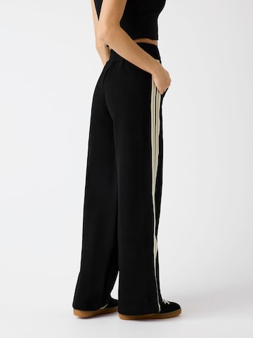 GUESS Slimfit Hose in Schwarz