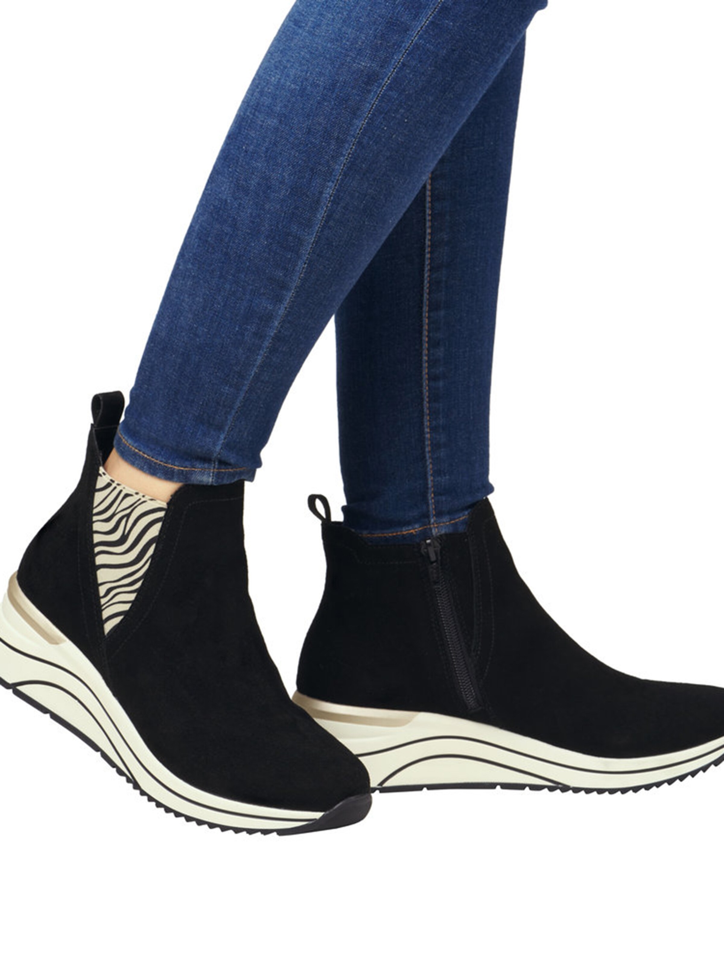 Stivaletto di REMONTE in nero