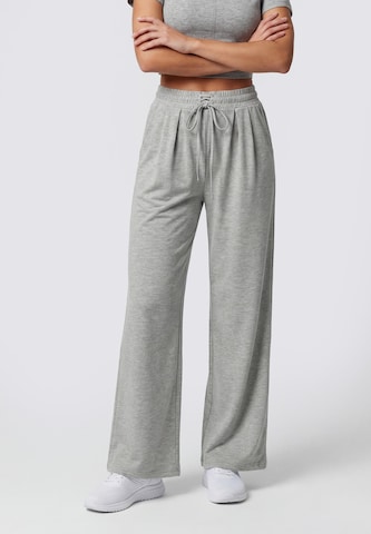 myMo ATHLSR Loose fit Trousers in Grey: front