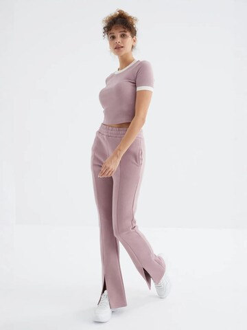 regular Pantaloni di Tommy Life in lilla