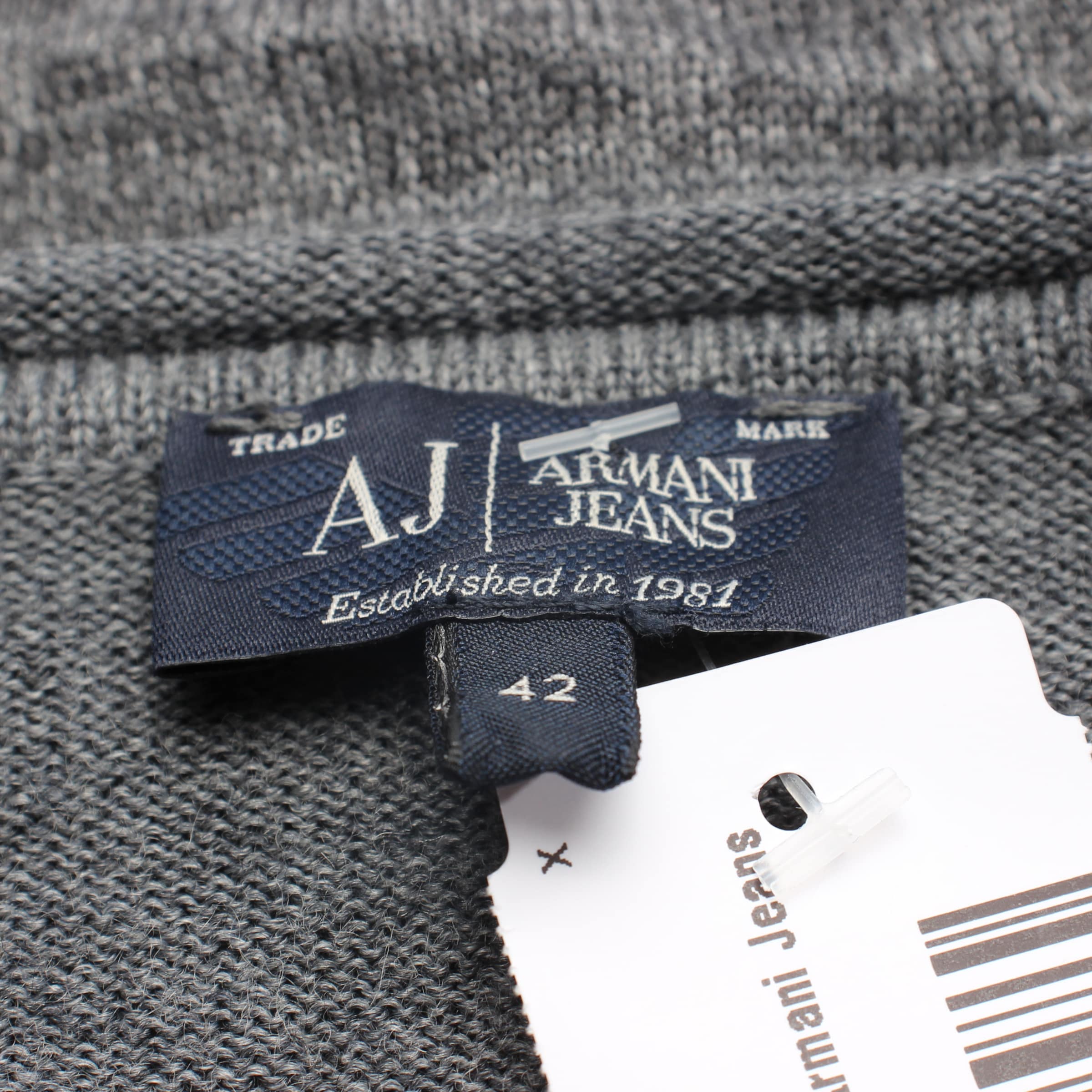 ARMANI Sweater & Cardigan in S in Grey