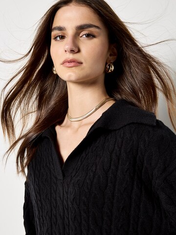 Pull-over Apricot en noir