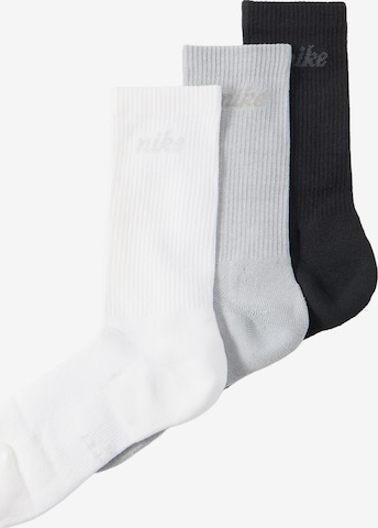balta Nike Sportswear Kojinės 'U NK ED ELVD CRW 3P WGFX - 144': priekis