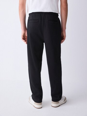 Next Szabványos Nadrág - fekete