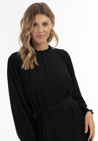 Usha - Vestido en negro