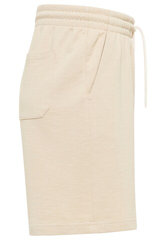 MUSTANG Regular Trousers 'Trenton' in Beige