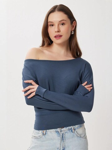 Happiness İstanbul Shirt in Grey