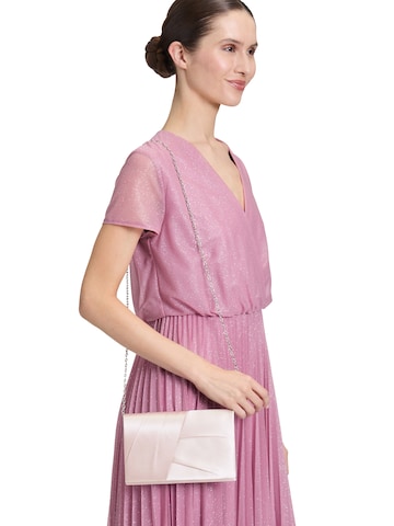 Vera Mont Clutch in Pink: front