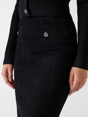 GUESS Skirt in Black