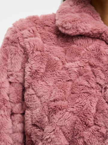 VILA Between-season jacket 'DORTE' in Pink