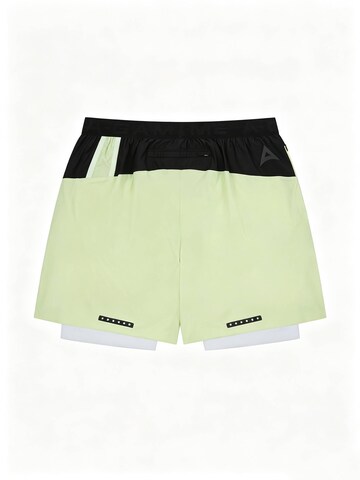 regular Pantaloni di A-Game in verde