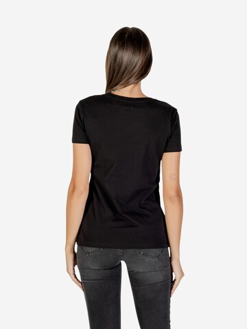 Maglietta 'XW001459 AF10356' di ARMANI EXCHANGE in nero