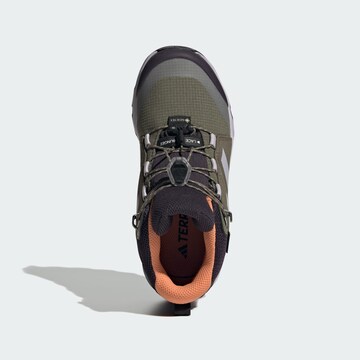 ADIDAS TERREX Boots in Grün