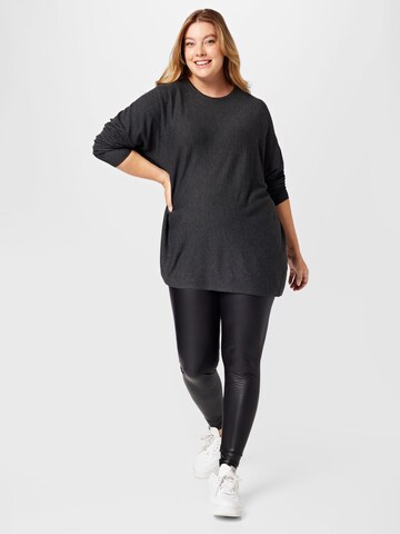 ONLY Curve Sweater 'ALONA LIFE' in Black