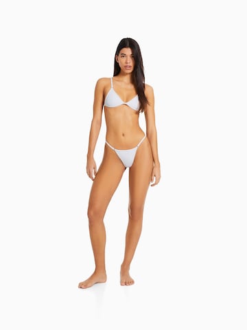 Bershka Triangel Bikinitop in Weiß