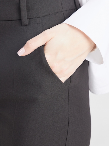 Coupe slim Pantalon à plis 'RANA' Weekend Max Mara en noir