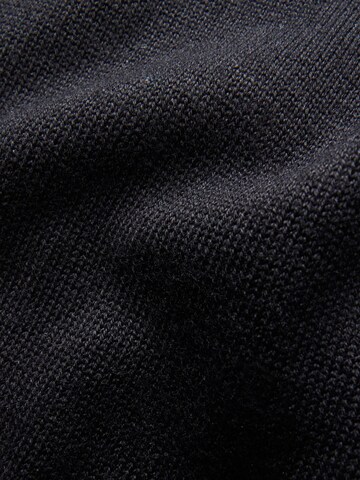 FALKE Sweater in Black