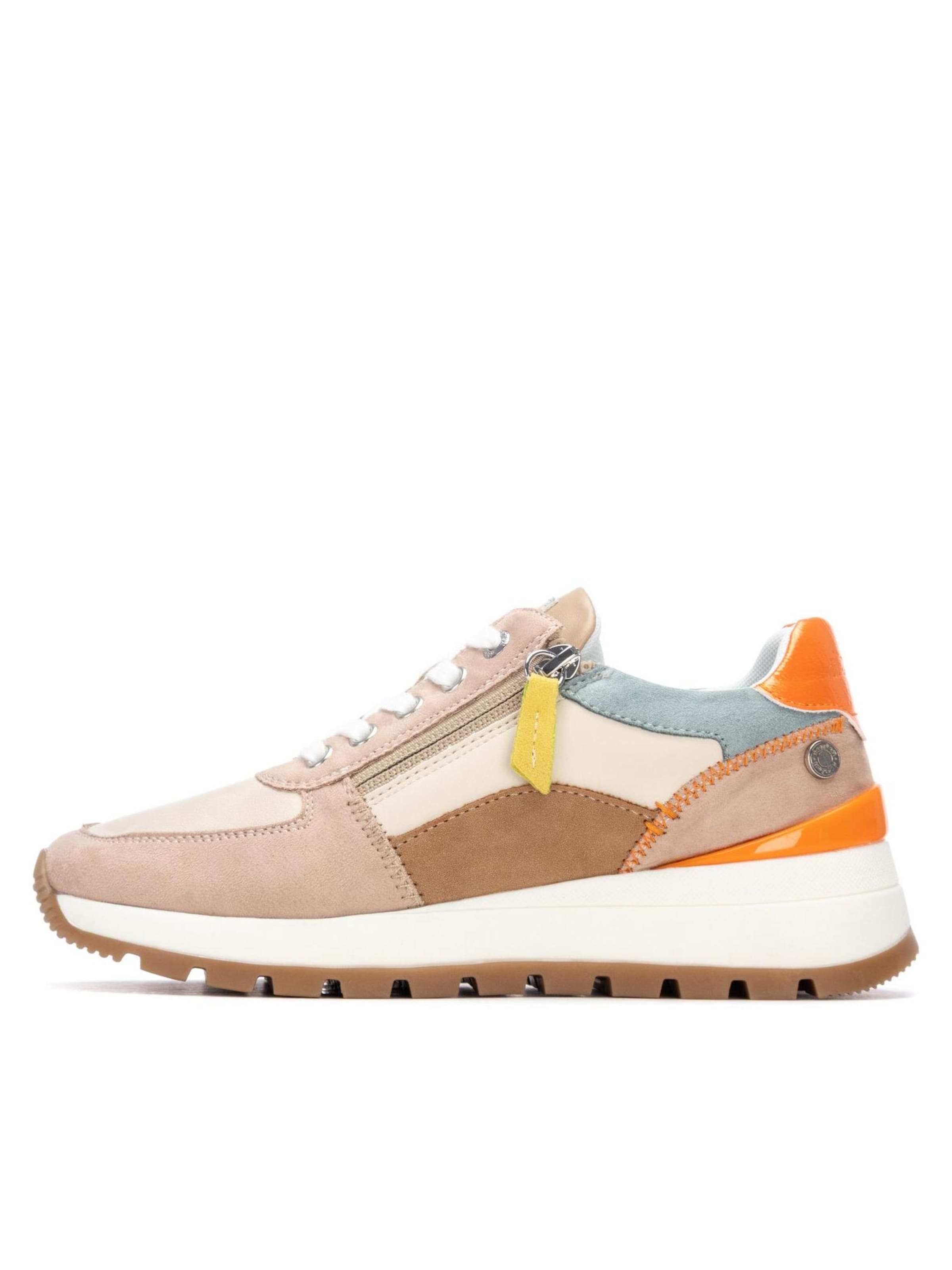 Refresh Sandals in Beige: front