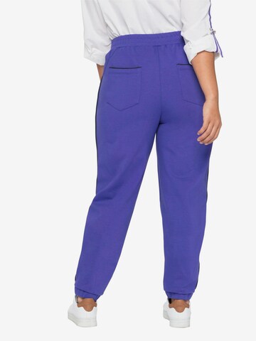 SHEEGO Tapered Pleat-Front Pants in Purple