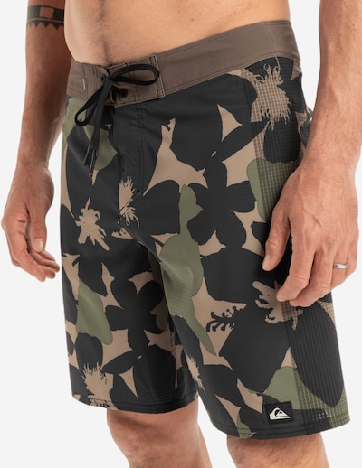 QUIKSILVER Boardshorts 'Highline Arch 19' en beige / kaki / vert foncé, Vue avec produit