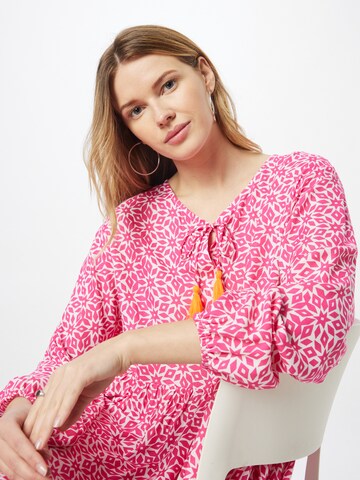 Robe 'Melody' Zwillingsherz en rose