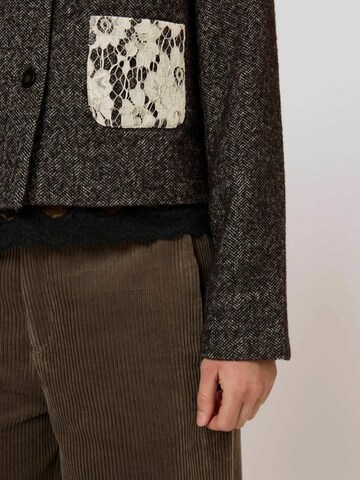 Odd Molly Přechodná bunda ' PattiOM ' – hnědá