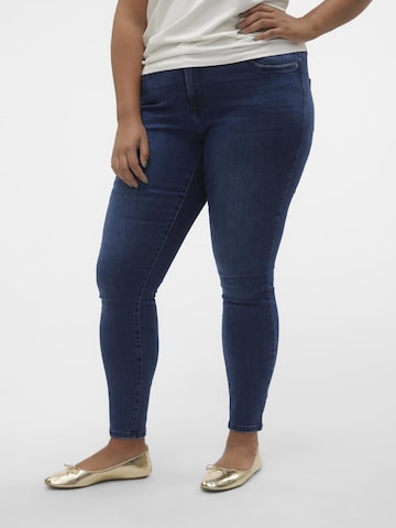 Vero Moda Curve Skinny Jeans 'TANYA' in Blauw