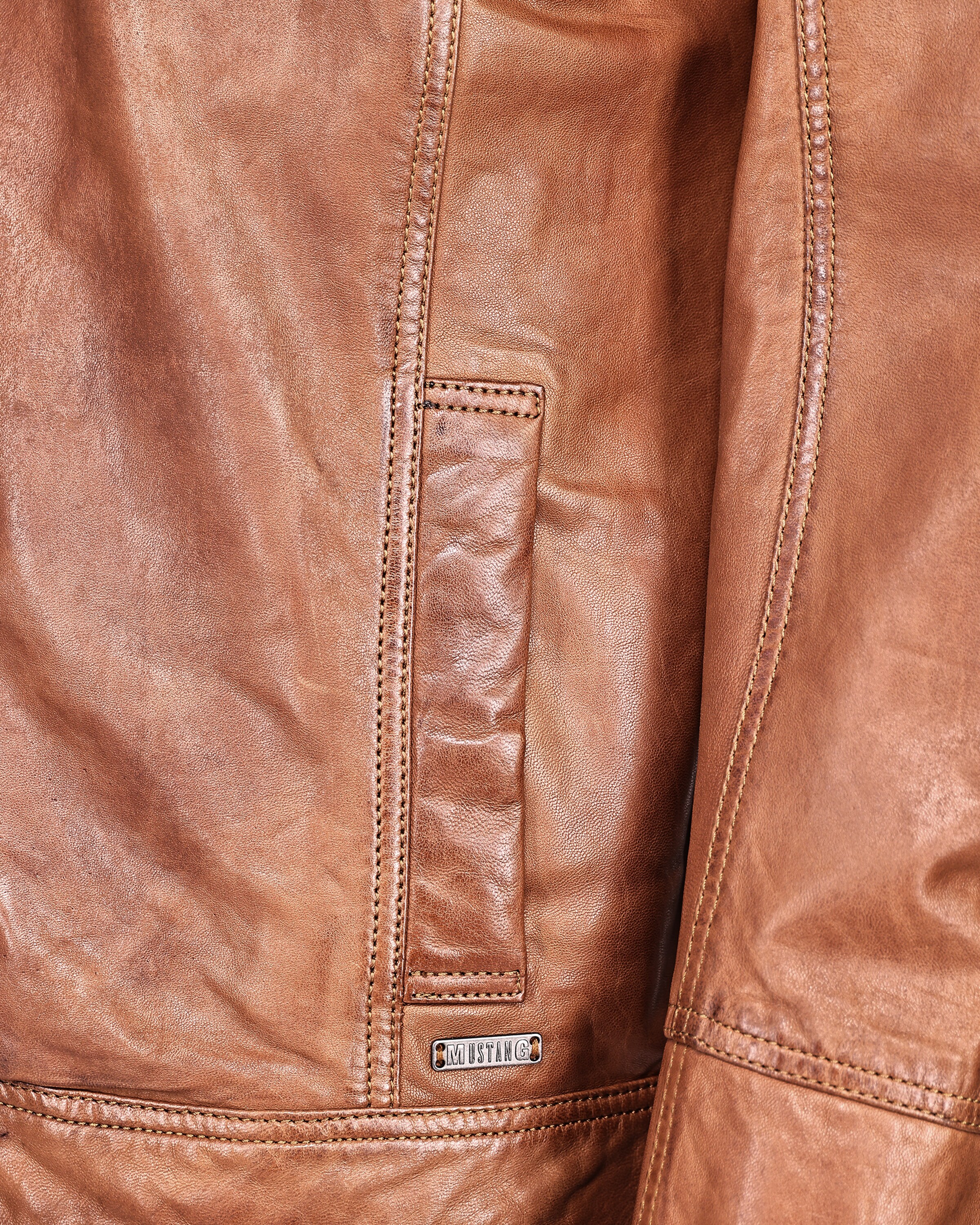 MUSTANG Between-season jacket ' 31021312 ' in Brown