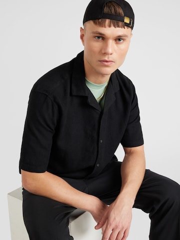 Abercrombie & Fitch Regular fit Button Up Shirt in Black