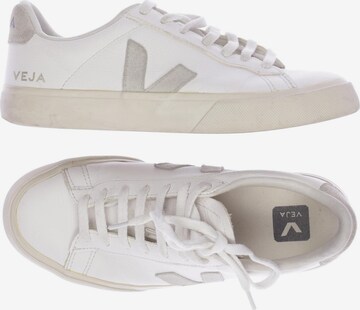Veja Sneakers & Trainers in 39 in White: front