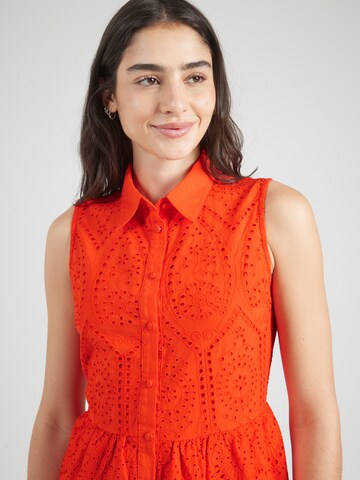 Robe-chemise 'YASHOLI' YAS en rouge