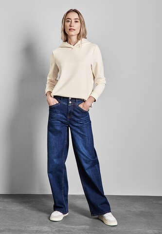 STREET ONE Sweatshirt in Beige