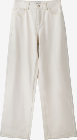 Bershka Wide leg Jeans in Beige: front