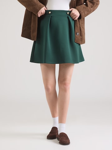 ABOUT YOU Skirt 'Joanna' in Green: front