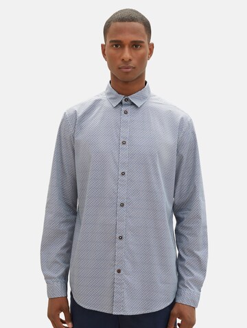 Coupe regular Chemise TOM TAILOR en bleu : devant