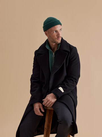 DAN FOX APPAREL Beanie 'Dante' in Green