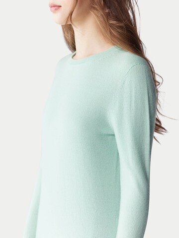 GOBI Cashmere Trui 'Women's Essential Cashmere Crewneck Sweater' in Blauw