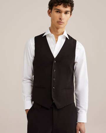 WE Fashion Vest in Black: front